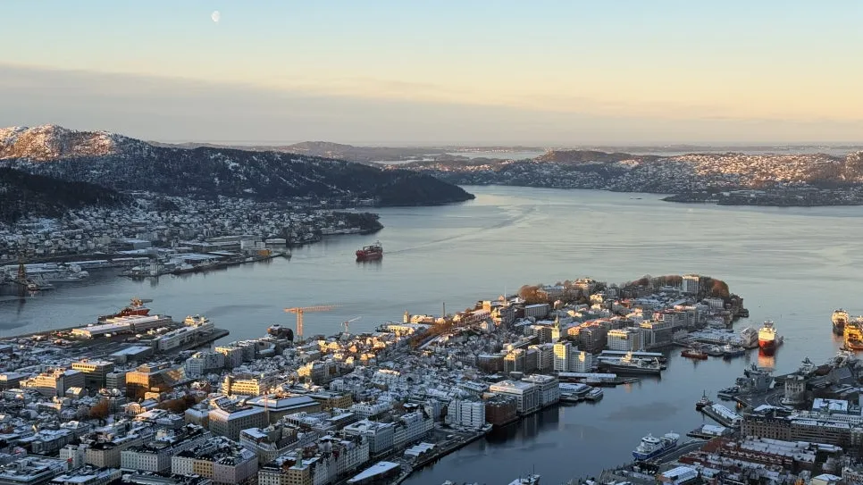 IMG_5755.jpeg?type=w966