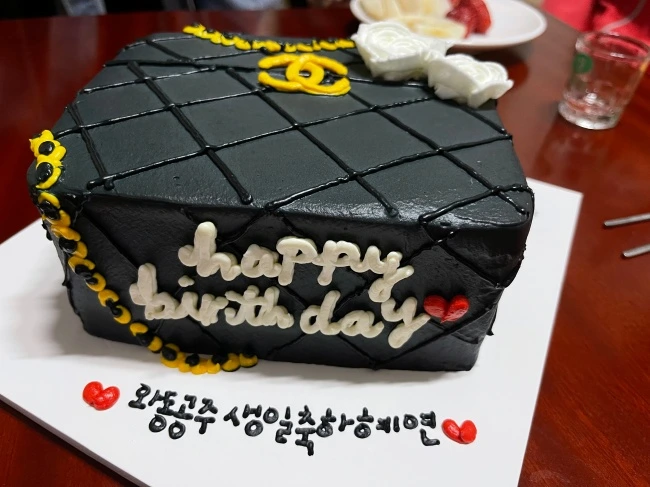 img.jpg?credential=yqXZFxpELC7KVnFOS48ylbz2pIh7yKj8&expires=1774969199&allow_ip=&allow_referer=&signature=LghotB34guxqtlJL0HGLbX3lhjY%3D