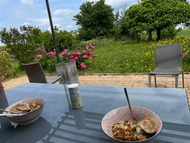 img.jpg?credential=yqXZFxpELC7KVnFOS48ylbz2pIh7yKj8&expires=1774969199&allow_ip=&allow_referer=&signature=zrxkAXRC2ajQp4FWPbnyvmQKy8w%3D