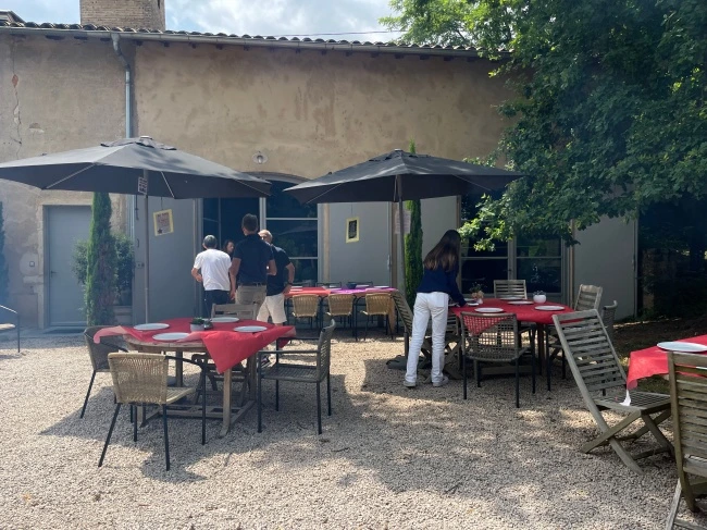 img.jpg?credential=yqXZFxpELC7KVnFOS48ylbz2pIh7yKj8&expires=1774969199&allow_ip=&allow_referer=&signature=LsrvLfTKHJD60Qz9wI67JxNU7jc%3D