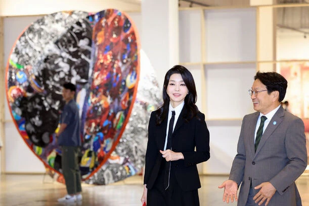 img.jpg?credential=yqXZFxpELC7KVnFOS48ylbz2pIh7yKj8&expires=1772290799&allow_ip=&allow_referer=&signature=C747LKmbh14h6wMAx4Ch2uWWxuw%3D