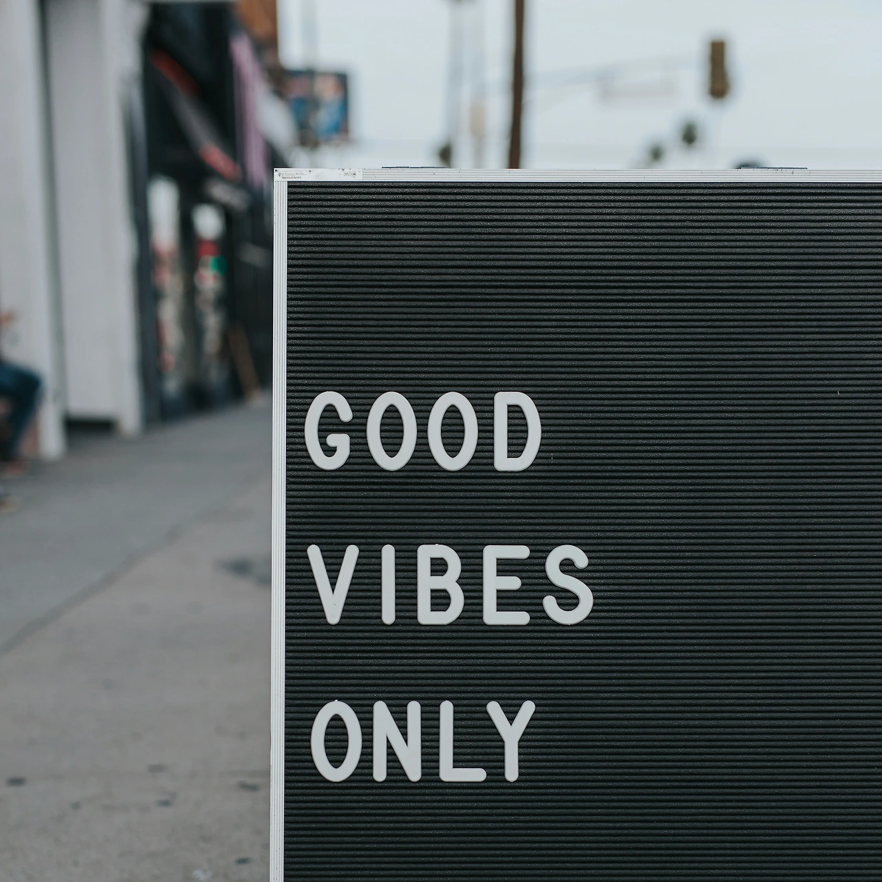 img.png?credential=yqXZFxpELC7KVnFOS48ylbz2pIh7yKj8&expires=1769871599&allow_ip=&allow_referer=&signature=7WC0c1sf9m9VrvgOSc19hGPvLMs%3D