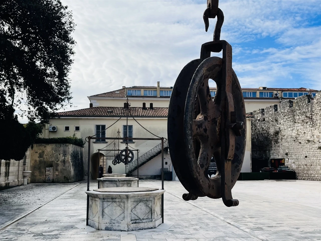 IE003585117_STD.jpg?20260223025742086