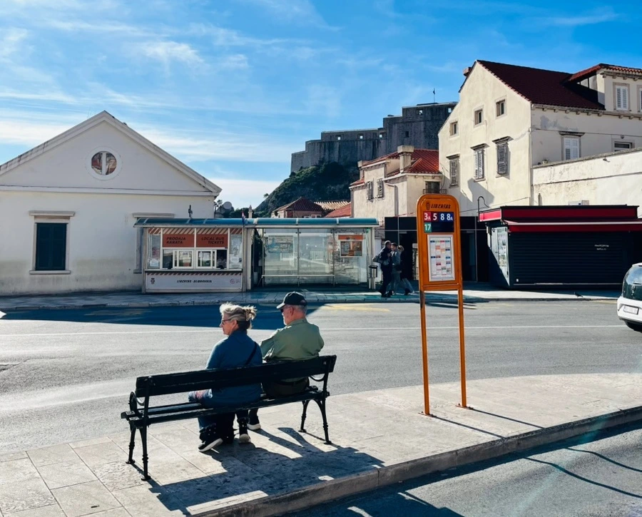 IE003577919_STD.jpg?20260202004326236