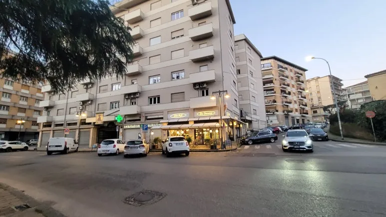 download.api.jpg?type=w773