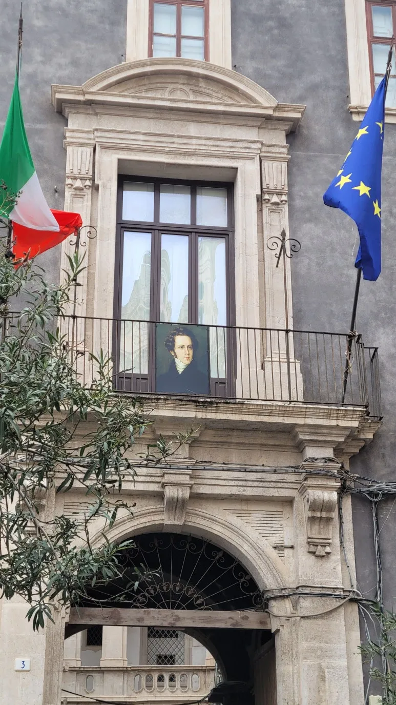 download.api.jpg?type=w773