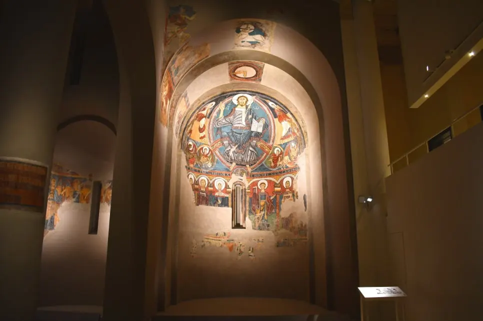 DSC_9219.JPG?type=w966