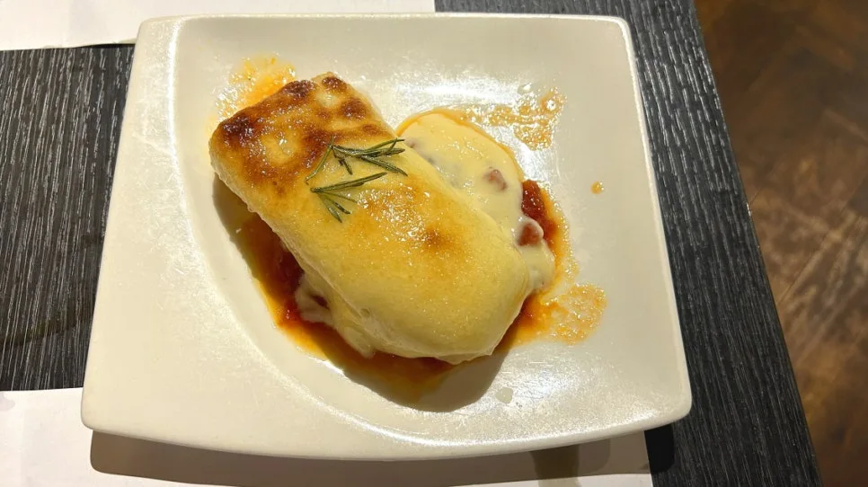 IMG_E0752.JPG?type=w966