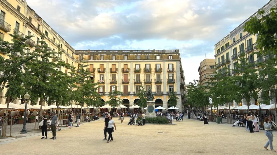 IMG_E0842.JPG?type=w966