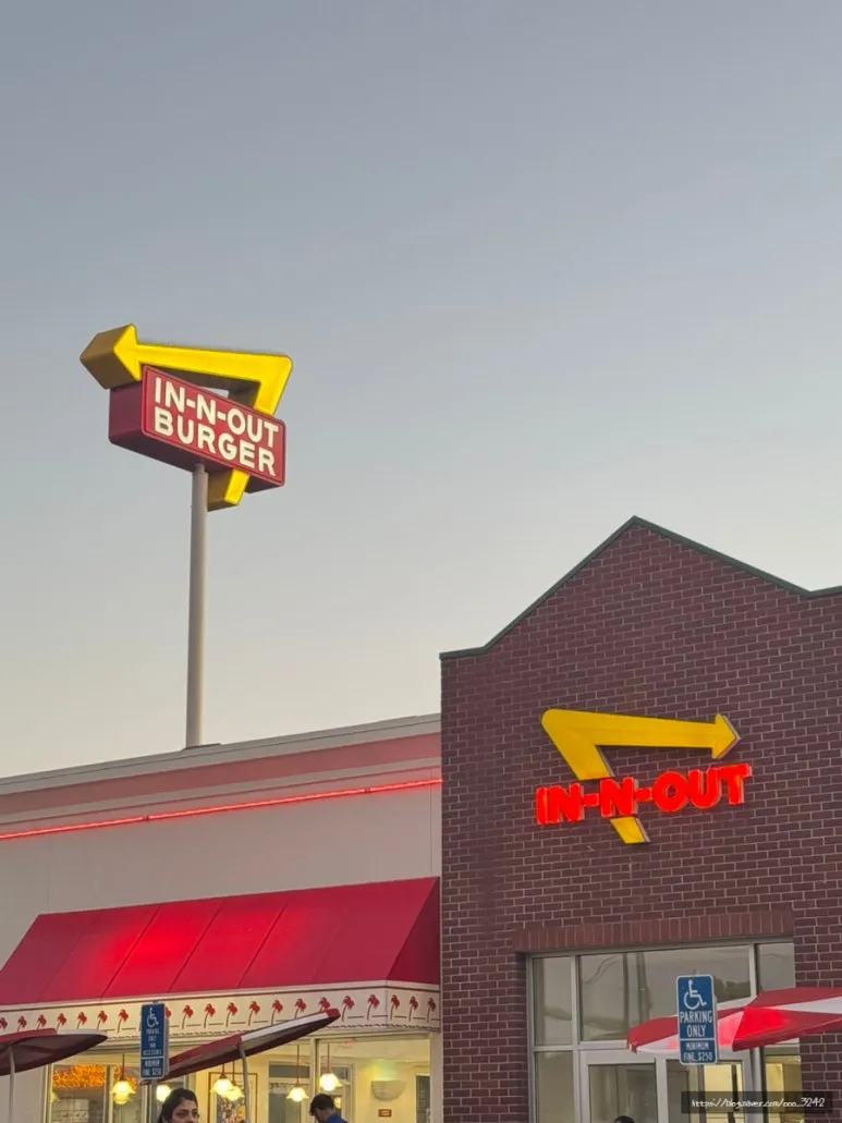 SE-7078E4BC-973D-453E-94A0-72CFC159DBB1.jpg?type=w773