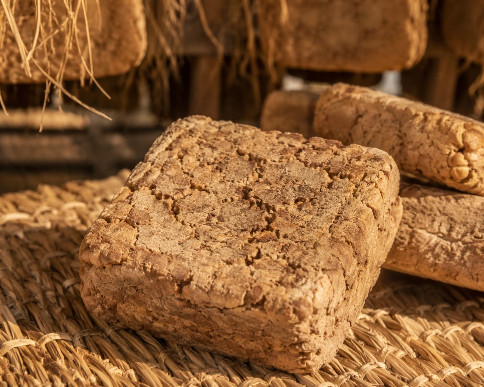 c9df596e-5e8e-4190-b924-c3244786f93c.png?type=w966