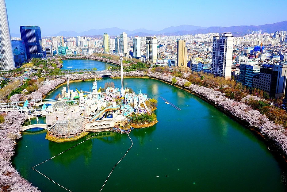 SE-fd617ad6-ddde-4bf4-a7c7-30d4959125a1.jpg?type=w1