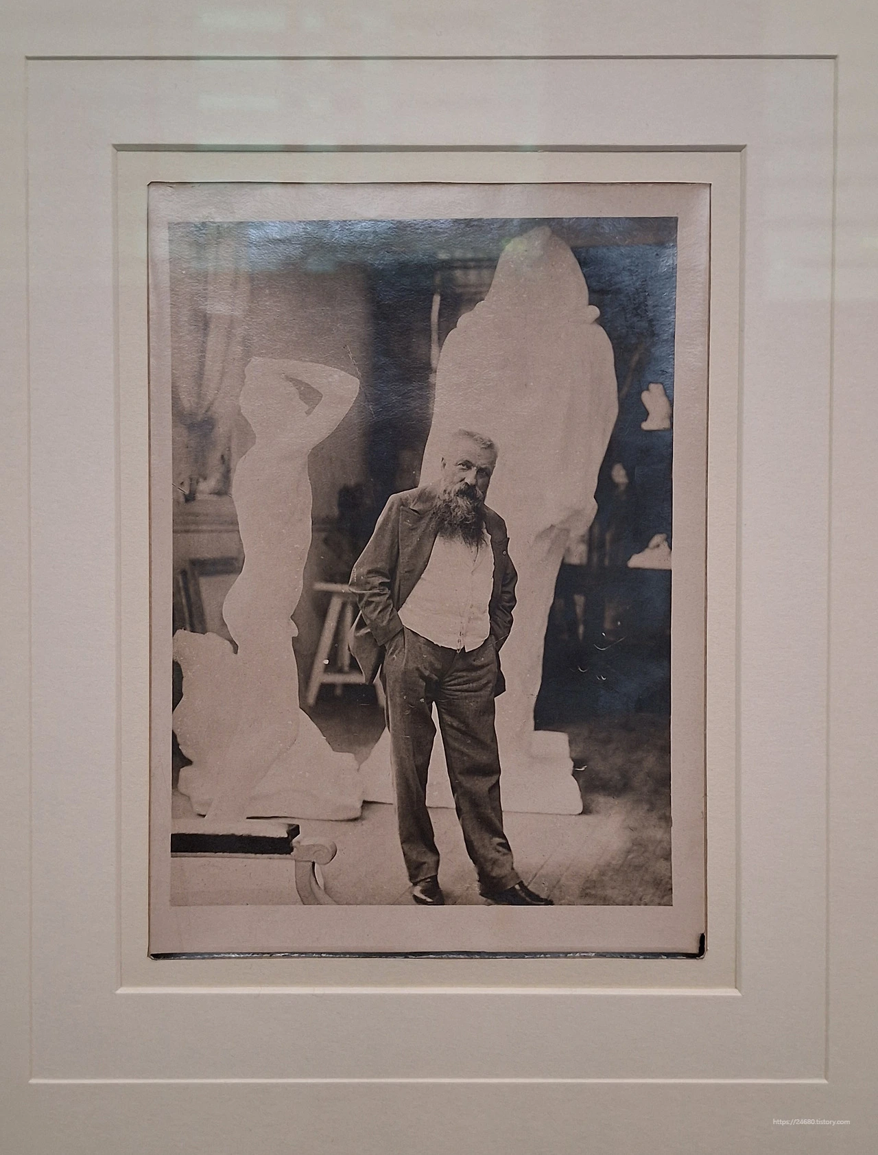 img.png?credential=yqXZFxpELC7KVnFOS48ylbz2pIh7yKj8&expires=1772290799&allow_ip=&allow_referer=&signature=YS5vKJxUp12WZvM5dh1mNo3rVOI%3D