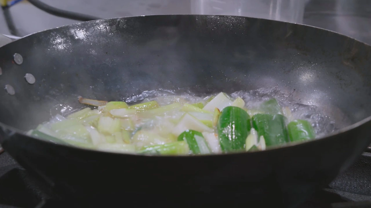 img.jpg?credential=yqXZFxpELC7KVnFOS48ylbz2pIh7yKj8&expires=1772290799&allow_ip=&allow_referer=&signature=sqYw52YHNV7HkIQZBGYrenKCDl8%3D