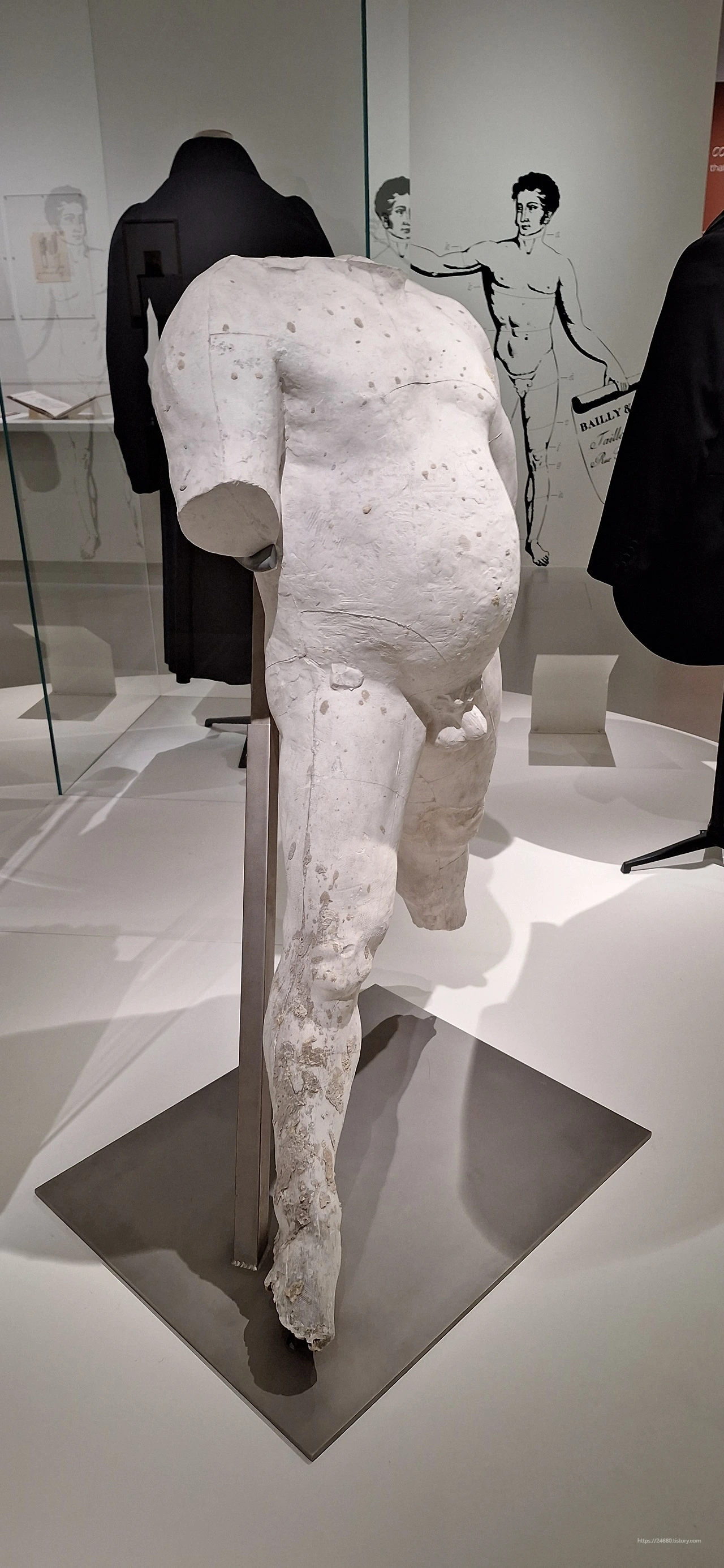 img.png?credential=yqXZFxpELC7KVnFOS48ylbz2pIh7yKj8&expires=1772290799&allow_ip=&allow_referer=&signature=%2FKhgeG%2BRIybRQRXzx0w5yDVSMKs%3D