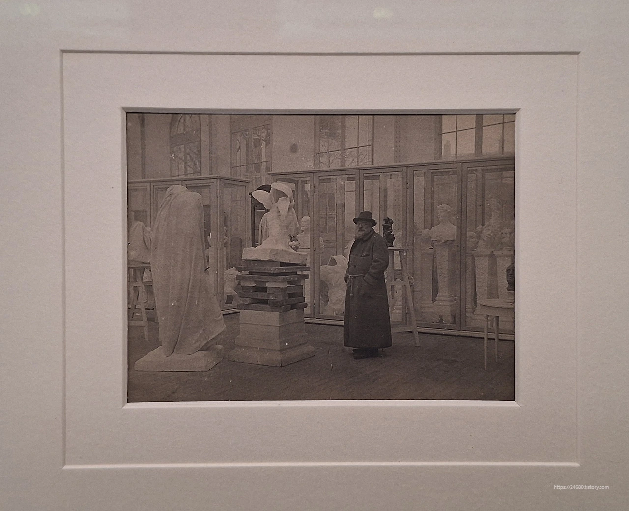 img.png?credential=yqXZFxpELC7KVnFOS48ylbz2pIh7yKj8&expires=1772290799&allow_ip=&allow_referer=&signature=dxZ3Z8DsUUnhQypsgu%2F0JznjZ9M%3D