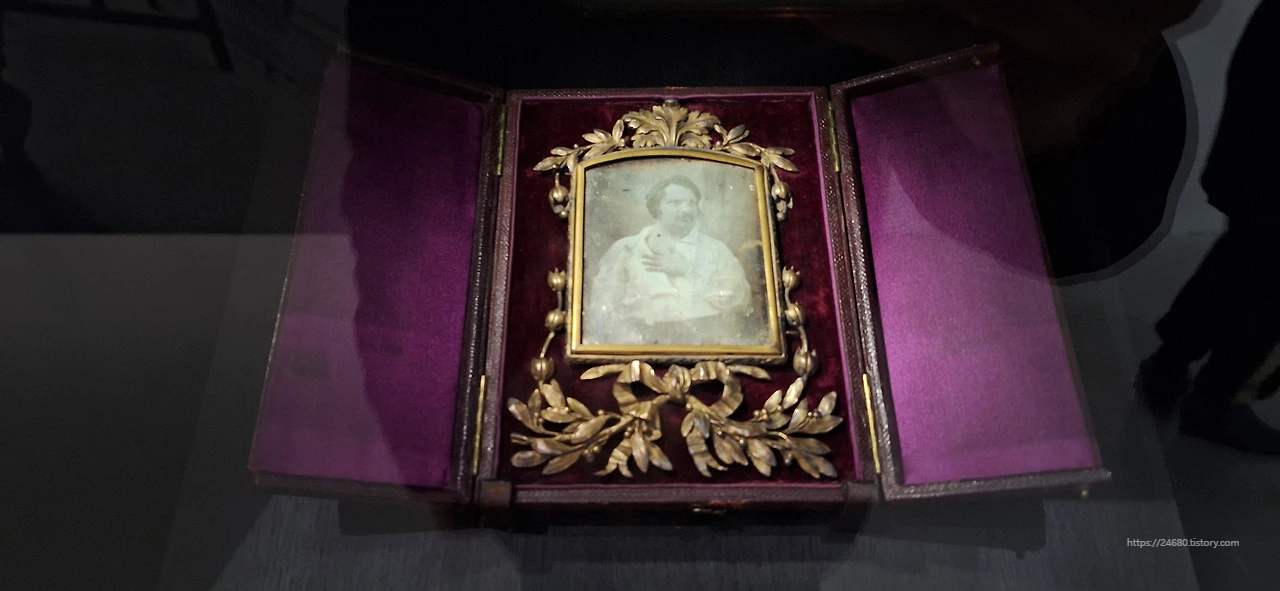 img.png?credential=yqXZFxpELC7KVnFOS48ylbz2pIh7yKj8&expires=1772290799&allow_ip=&allow_referer=&signature=o59Rhub8jAap92leGSOpah3Rml8%3D