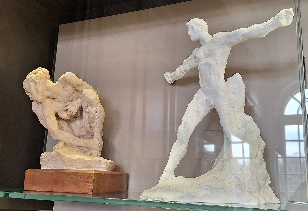 img.jpg?credential=yqXZFxpELC7KVnFOS48ylbz2pIh7yKj8&expires=1772290799&allow_ip=&allow_referer=&signature=z9vfggGpBYdnm6B2t169sHhvtos%3D