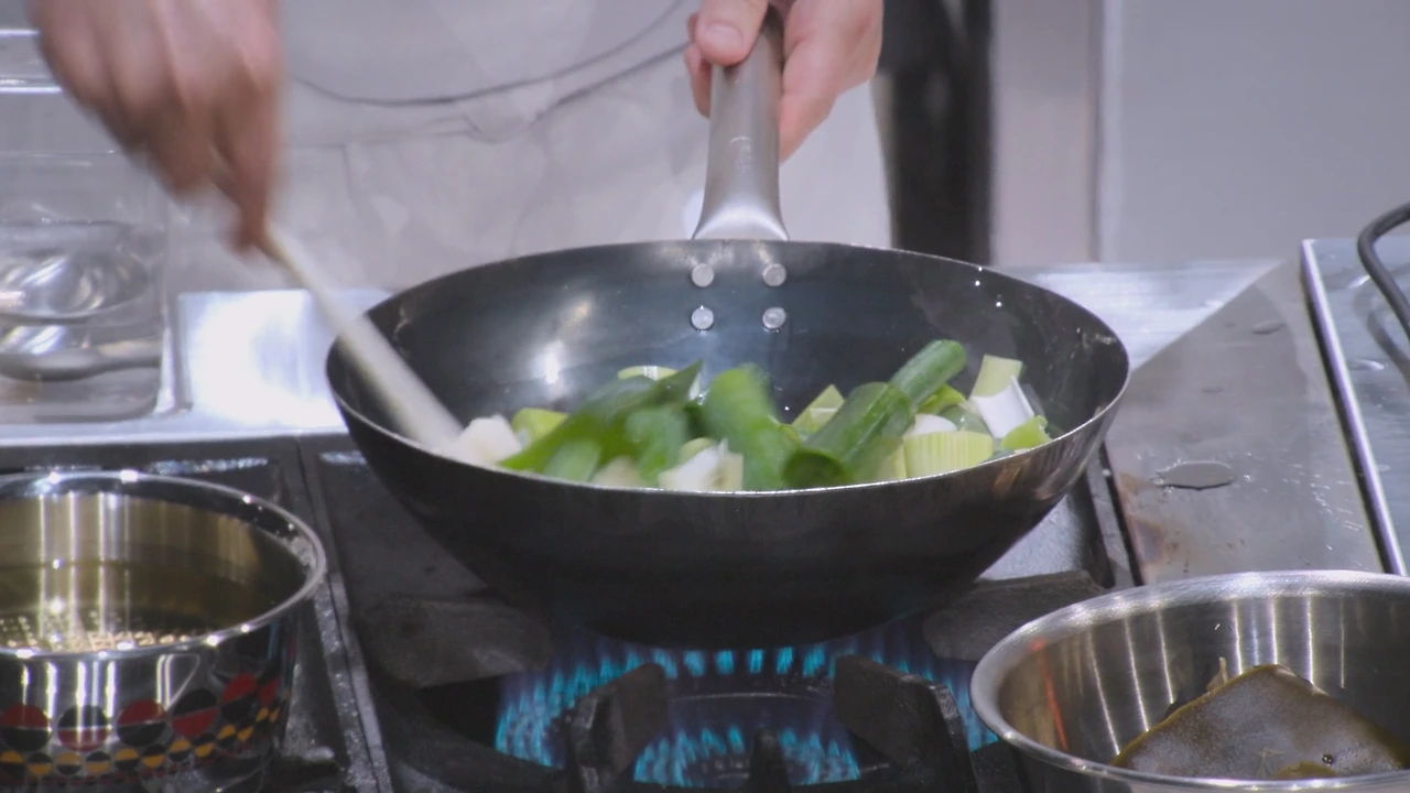 img.jpg?credential=yqXZFxpELC7KVnFOS48ylbz2pIh7yKj8&expires=1772290799&allow_ip=&allow_referer=&signature=5hDzMnMr2zyeDIPYRsbKuG4Of4w%3D