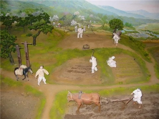 다운로드 (2).jpeg