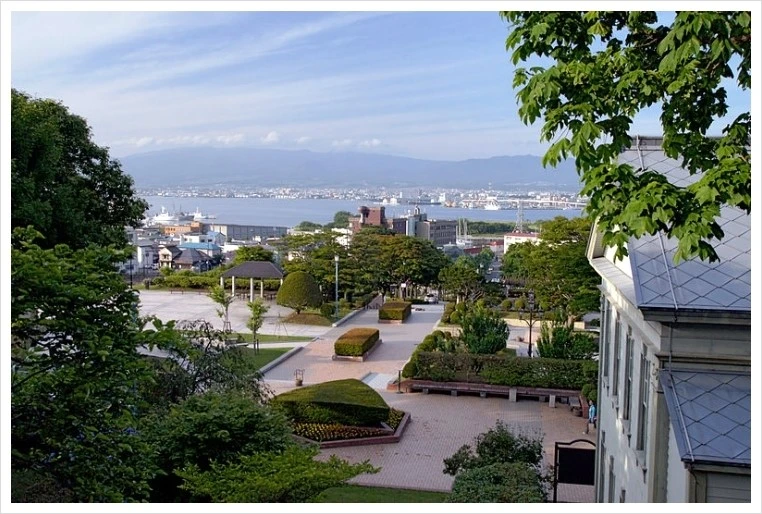 800px-Motomachi_Park_Hakodate_Hokkaido_pref_Japan02s3.jpg?type=w1