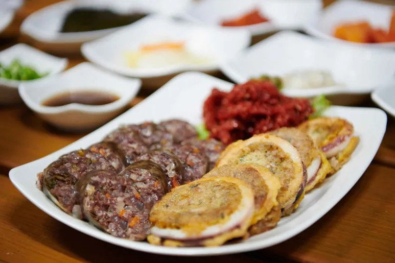 Type1_%EC%86%8D%EC%B4%88_%EA%B4%80%EA%B4%91%EC%88%98%EC%82%B0%EC%8B%9C%EC%9E%A5_%ED%85%8C%EB%A7%88%EC%83%81%ED%92%88%ED%8C%80_IR_%EC%8A%A4%ED%8A%9C%EB%94%94%EC%98%A4_zxHyXa.jpg?type=w773