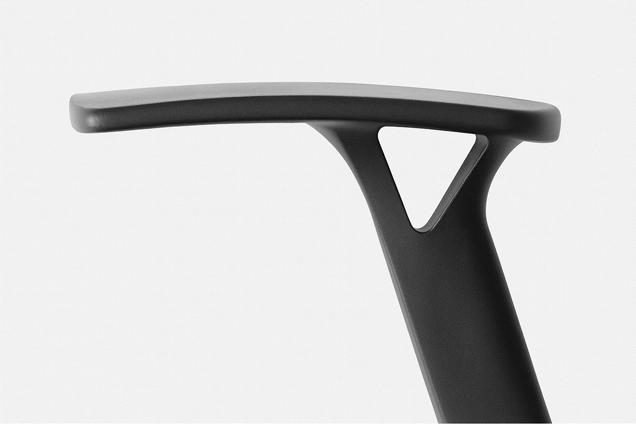 1bc1b9efaadd0f746757527352ddedd2.gif?crop=center&v=1757637472