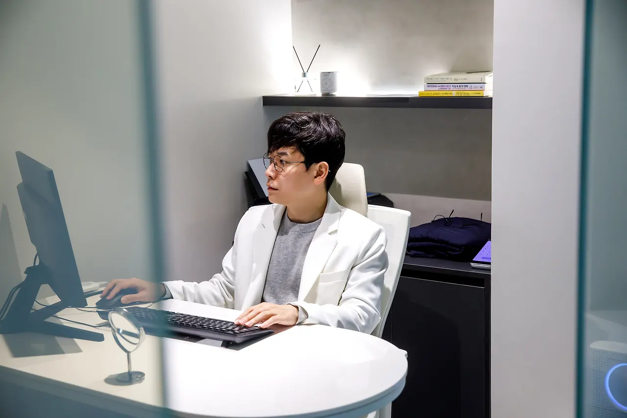 KS-8451ok.jpg?crop=center&v=1769075897