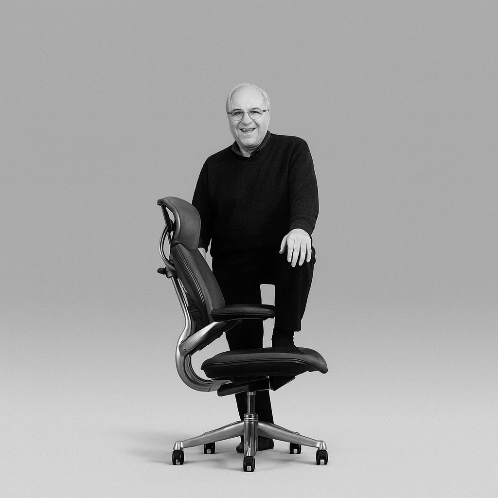 ChatGPT_Image_2025_8_21_12_02_59.png?crop=center&v=1755745399