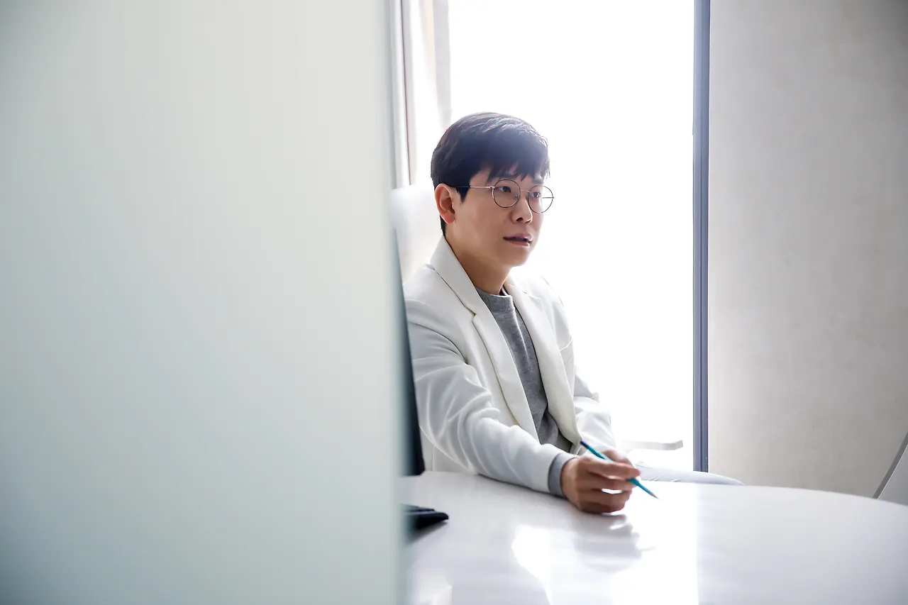 KS-8639ok.jpg?crop=center&v=1769076042