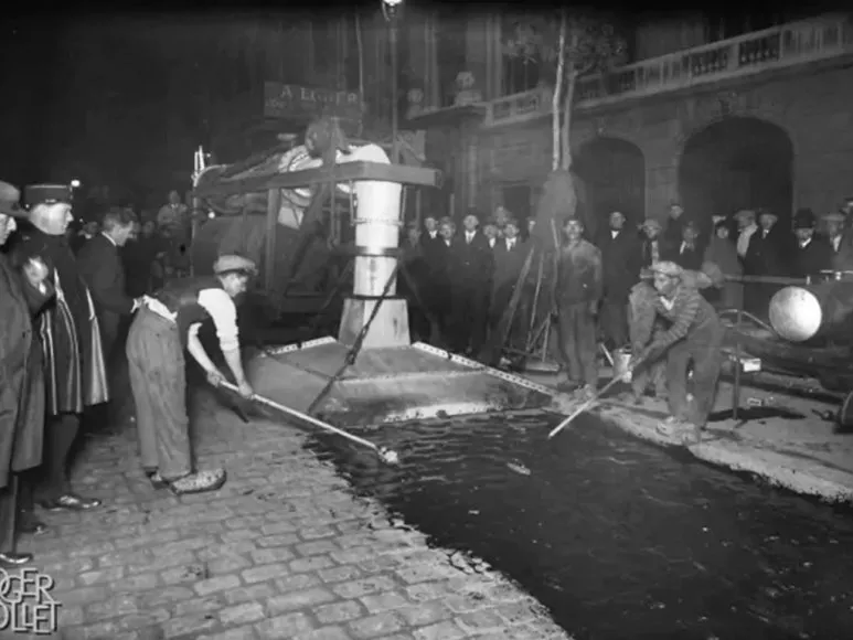 BITUME-histoire-pavage-parisien-notre-metier-assopaveurs.jpg?type=w773