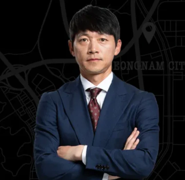 김남일감독.PNG