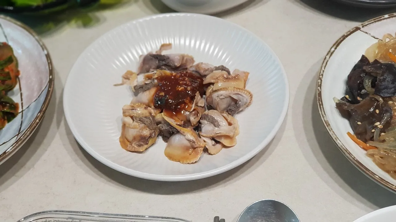 3_c5bUd018svc1jw7wahuht8ef_1h7xag.jpg?type=e1920_std