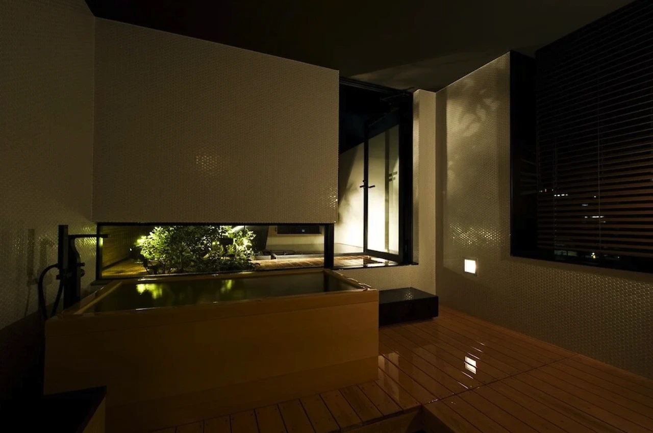 img.png?credential=yqXZFxpELC7KVnFOS48ylbz2pIh7yKj8&expires=1774969199&allow_ip=&allow_referer=&signature=4jcgCBeaTsQPH24iUFcSq8g49PE%3D