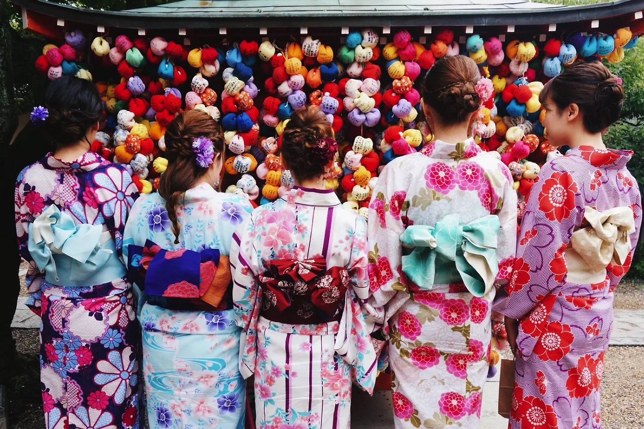 img.png?credential=yqXZFxpELC7KVnFOS48ylbz2pIh7yKj8&expires=1774969199&allow_ip=&allow_referer=&signature=JR35HFCvLXBXxgV8v1XyNbmy2TE%3D