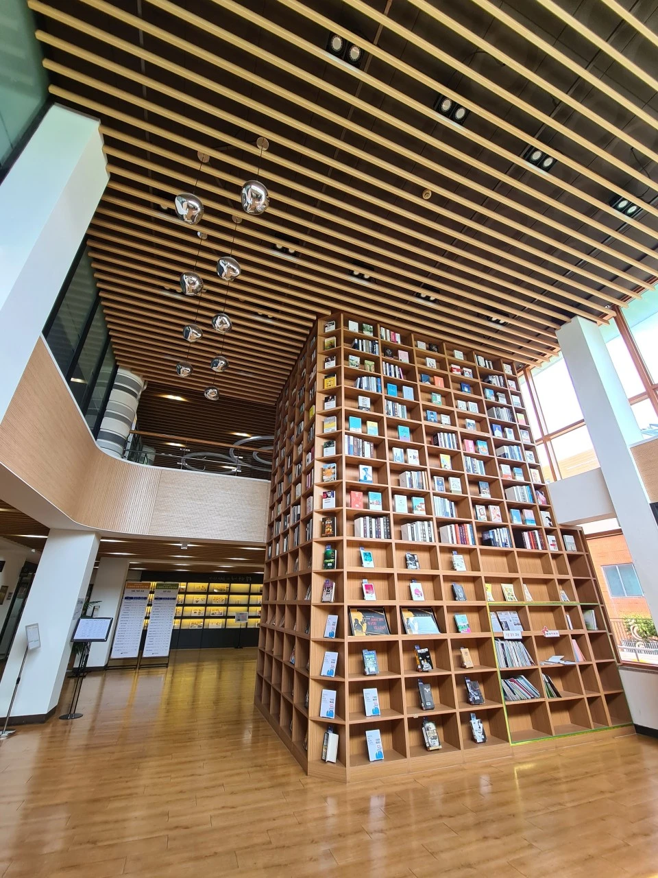 %EB%8F%84%EC%84%9C%EA%B4%80.jpeg?type=w966