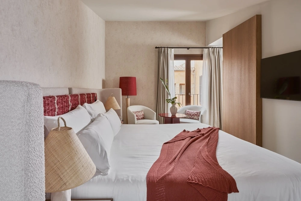 0_마요르카허니문 메인 (3).jpeg