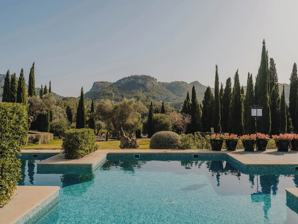 4_그란드 호텔 손 네트 (1).jpeg