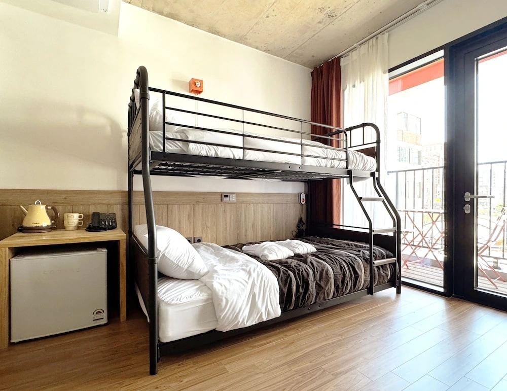 서울 감성 숙소_브루클린블루스 (9).jpeg