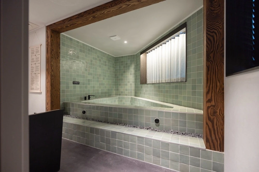 0_서울스파숙소_메인 (3).jpeg