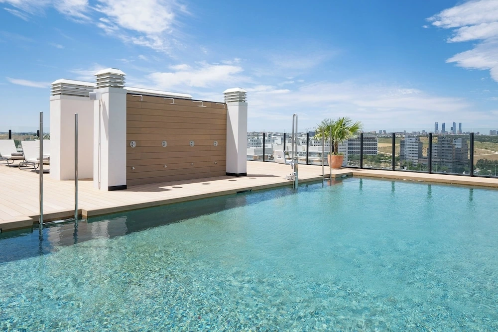 4인사이드 바이 멜리아 마드리드 발데베바스1.jpeg