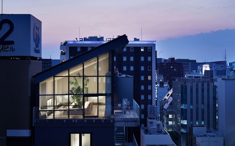 1나인아워스 하카타 스테이션1.jpeg