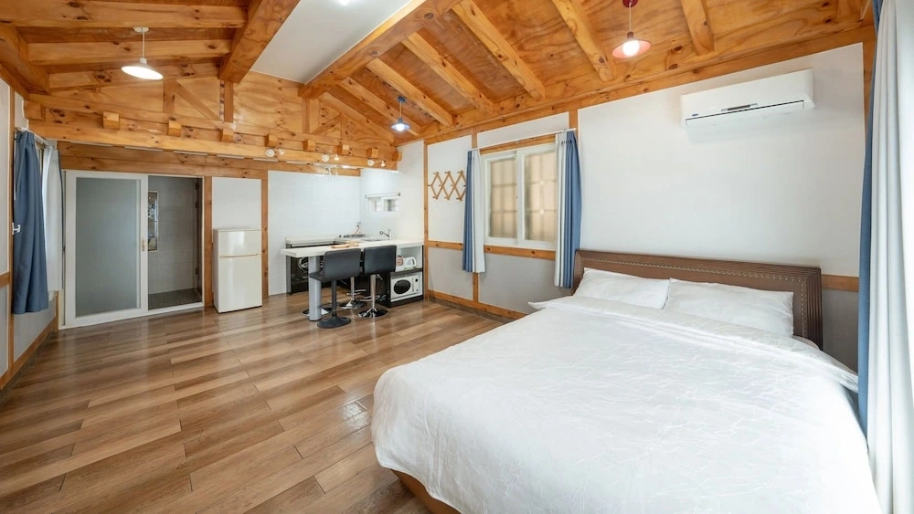 가평애견동반글램핑_가평 아이리스 촌캉스펜션_8.JPG