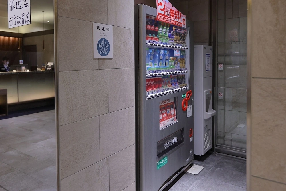 4신사이바시 그랜드 호텔 오사카3.jpeg