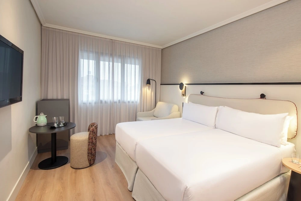 3호텔 마드리드 알라메다 아에로푸에르토3.jpeg