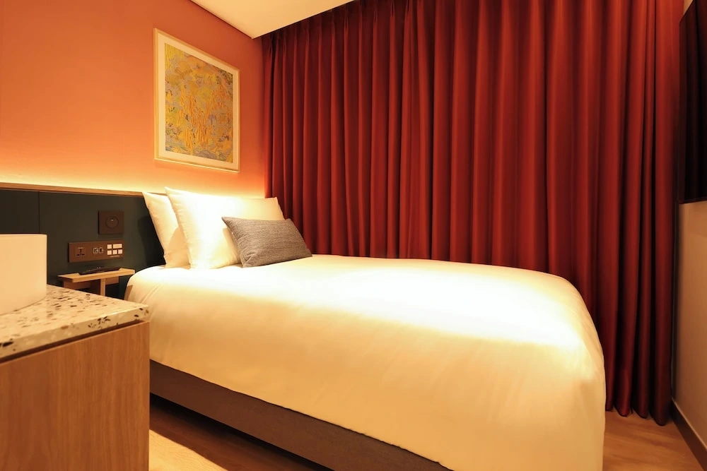 1_서울혼자여행_뉴블랑 센트럴 명동 (2).jpeg