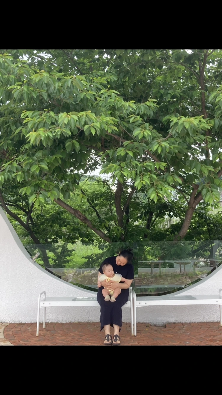 엄-마하고 부를 때