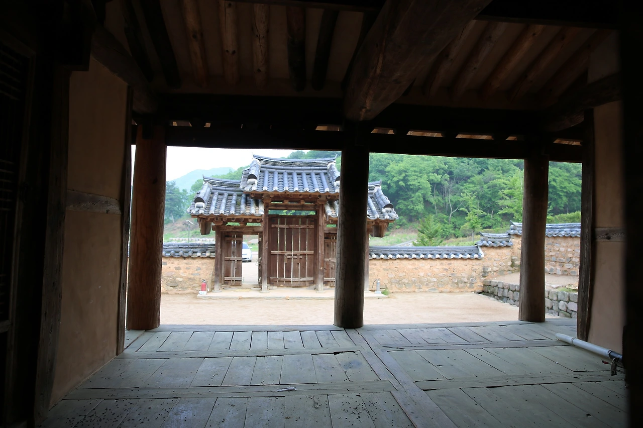 가문 (家門)