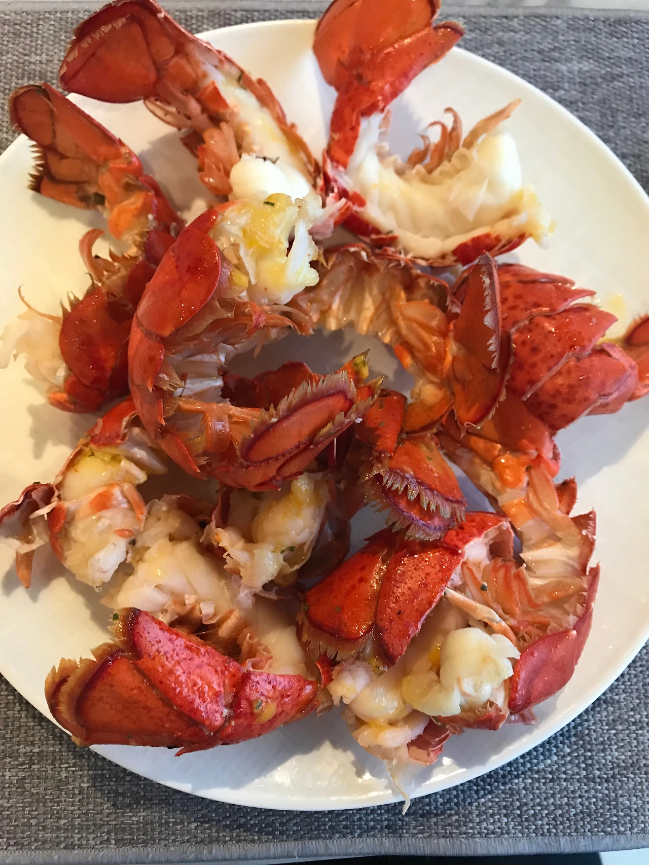 15화 천상의 맛. 갈라파고스 랍스터