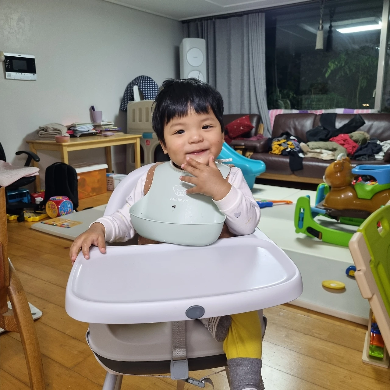 아들 재우다 잠 자기 전 글 쓴다